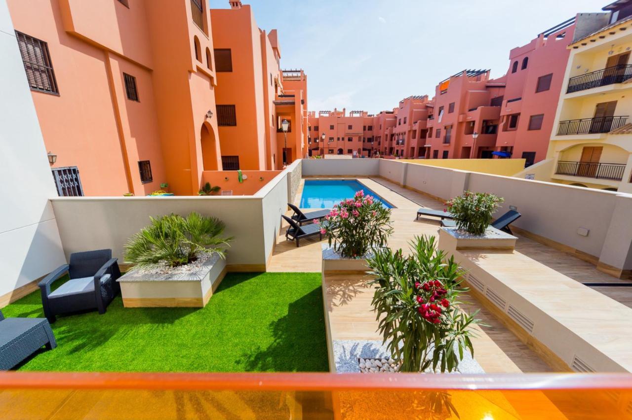 Beach&рool Apartment